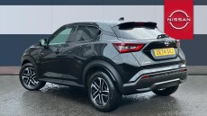 Nissan Juke 1.0 DiG-T N-Connecta 5dr Petrol Hatchback
